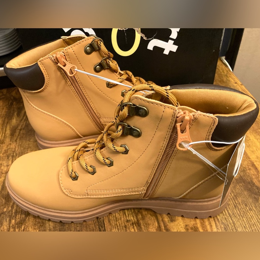 Kids' Hiker Boots - Art Class™ Tan Size 6 New - Picture 4 of 7